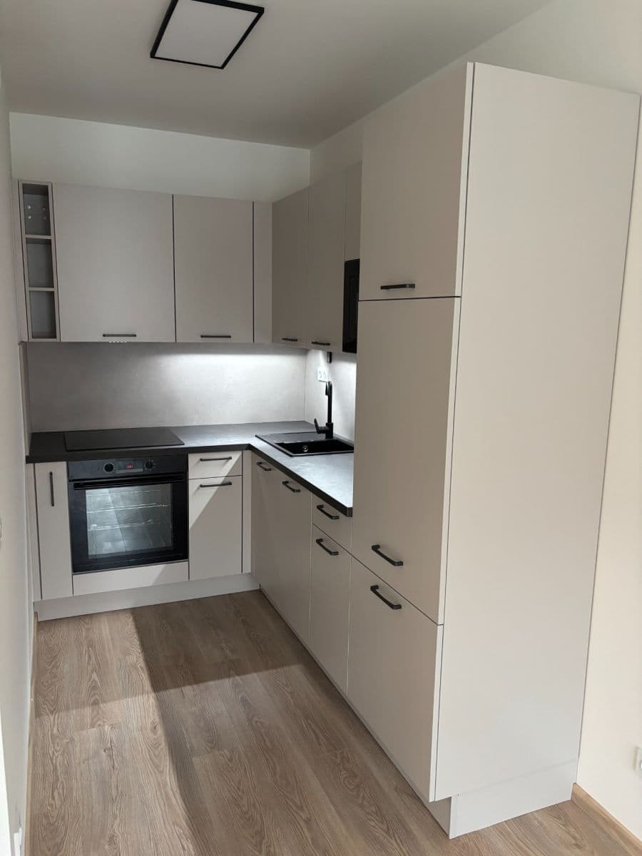 Pronájem bytu 2+kk 46 m², Arnošta Staňka, Praha, Praha Pronájem bytu 2+kk 46 m², Arnošta Staňka, Praha, Praha