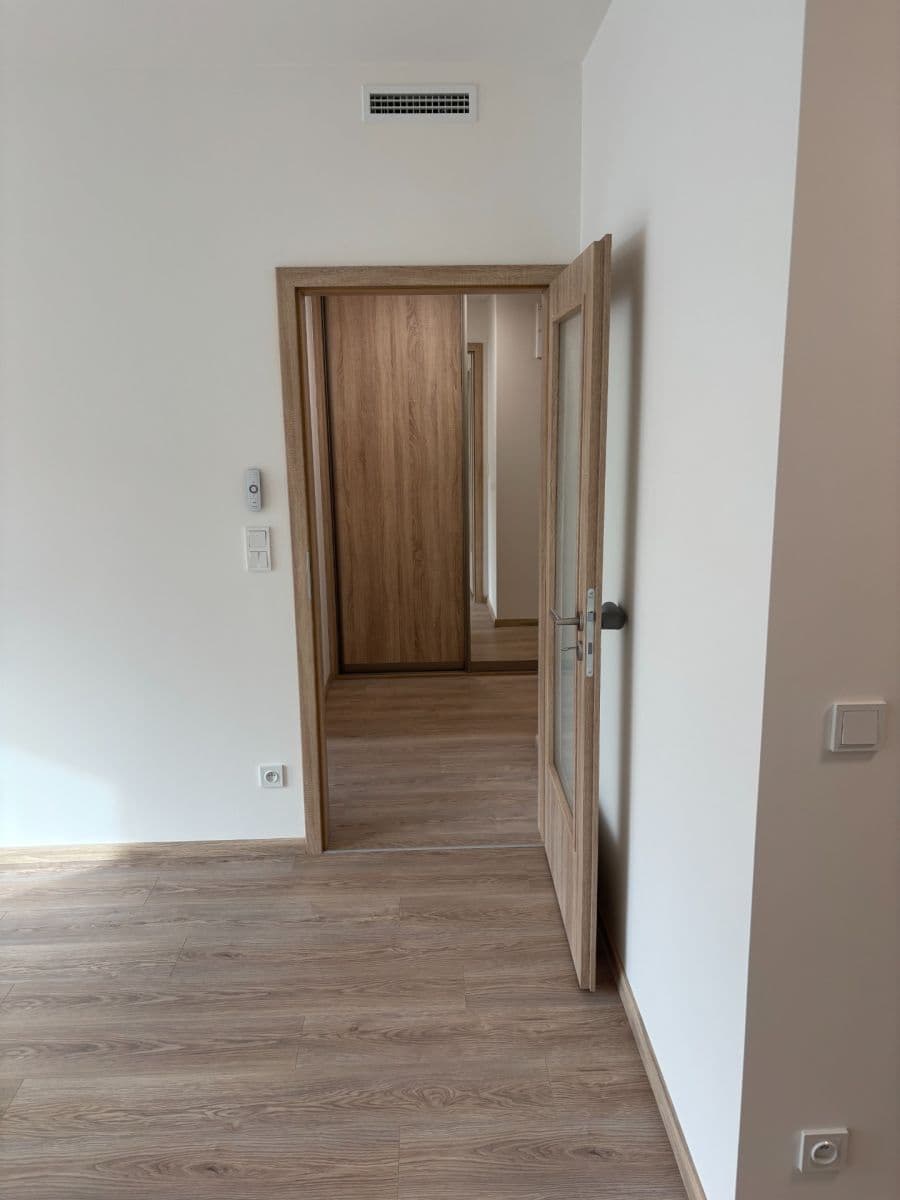 Pronájem bytu 2+kk 46 m², Arnošta Staňka, Praha, Praha Pronájem bytu 2+kk 46 m², Arnošta Staňka, Praha, Praha