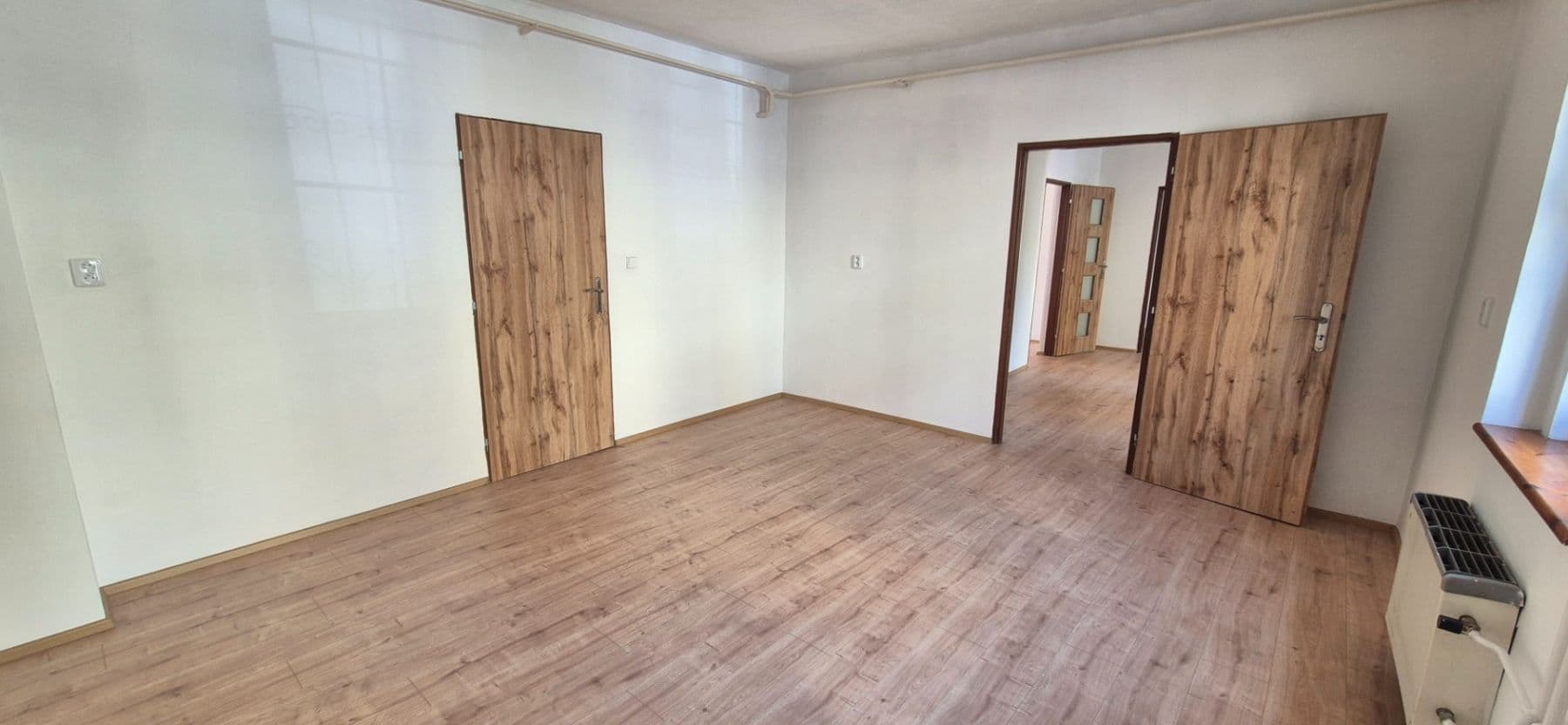 Pronájem bytu 3+1 76 m², Husova, Nejdek, Karlovarský kraj Pronájem bytu 3+1 76 m², Husova, Nejdek, Karlovarský kraj