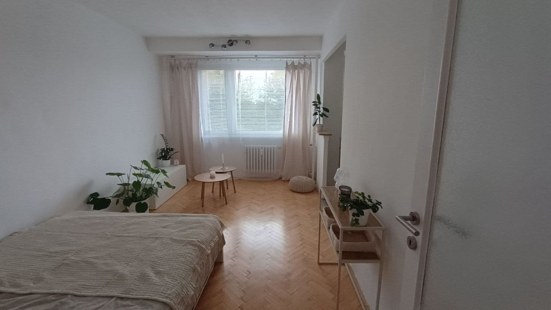 Pronájem bytu 1+1 38 m², Edvarda Beneše, Opava, Moravskoslezský kraj Pronájem bytu 1+1 38 m², Edvarda Beneše, Opava, Moravskoslezský kraj