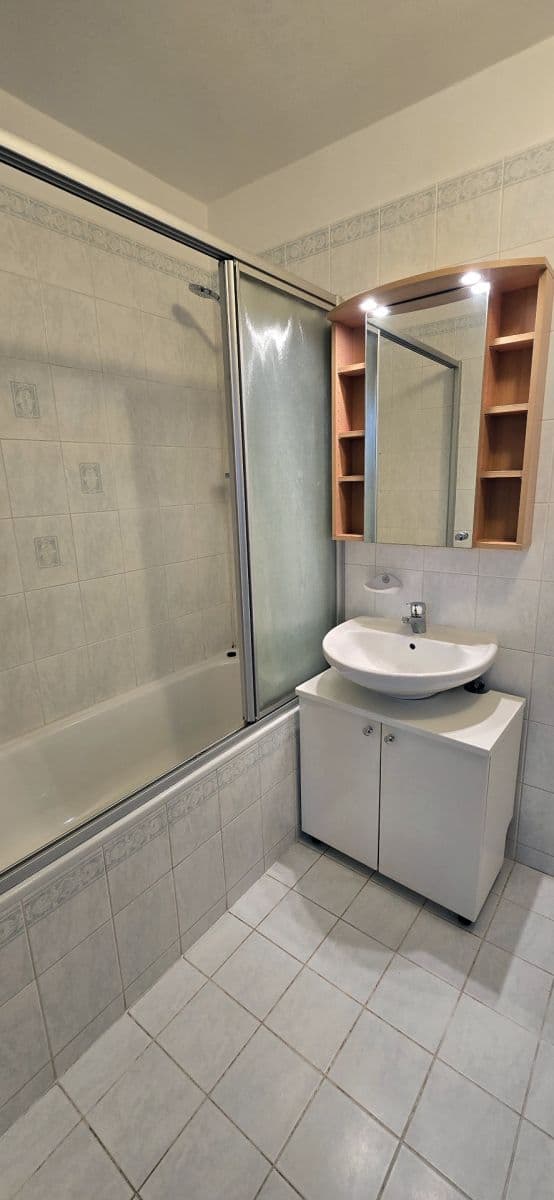 Pronájem bytu 2+1 65 m², Gercenova, Praha, Praha Pronájem bytu 2+1 65 m², Gercenova, Praha, Praha