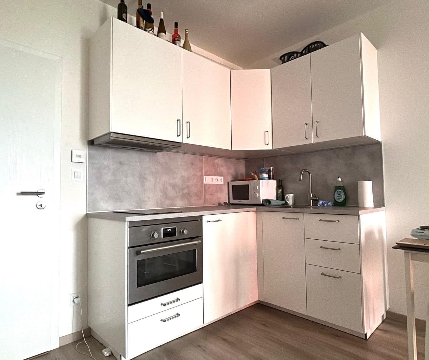 Pronájem bytu 1+kk 36 m², Choceradská, Praha, Praha Pronájem bytu 1+kk 36 m², Choceradská, Praha, Praha
