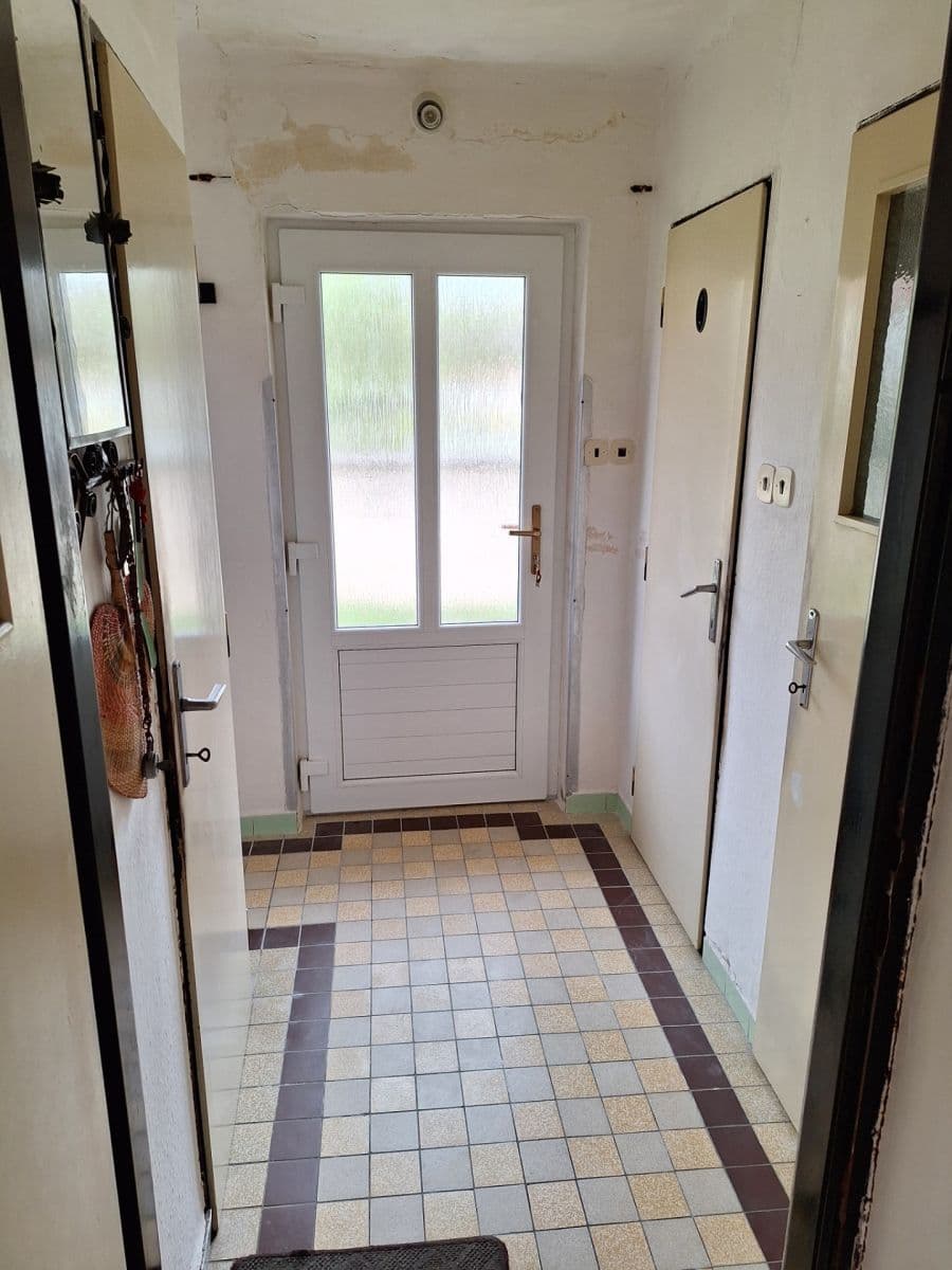 Prodej chaty, chalupy 85 m², pozemek 858 m², Lažany, Jihočeský kraj Prodej chaty, chalupy 85 m², pozemek 858 m², Lažany, Jihočeský kraj