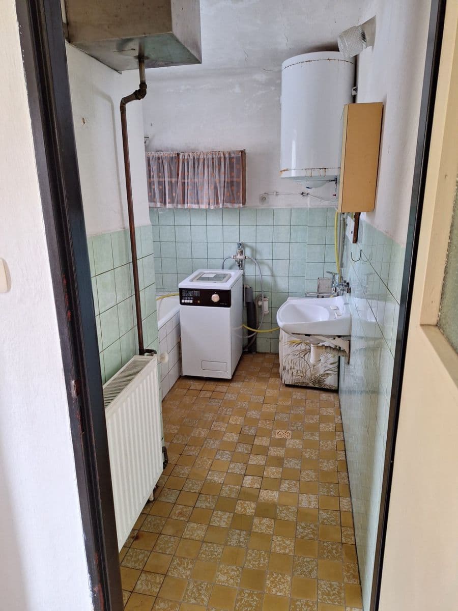 Prodej chaty, chalupy 85 m², pozemek 858 m², Lažany, Jihočeský kraj Prodej chaty, chalupy 85 m², pozemek 858 m², Lažany, Jihočeský kraj