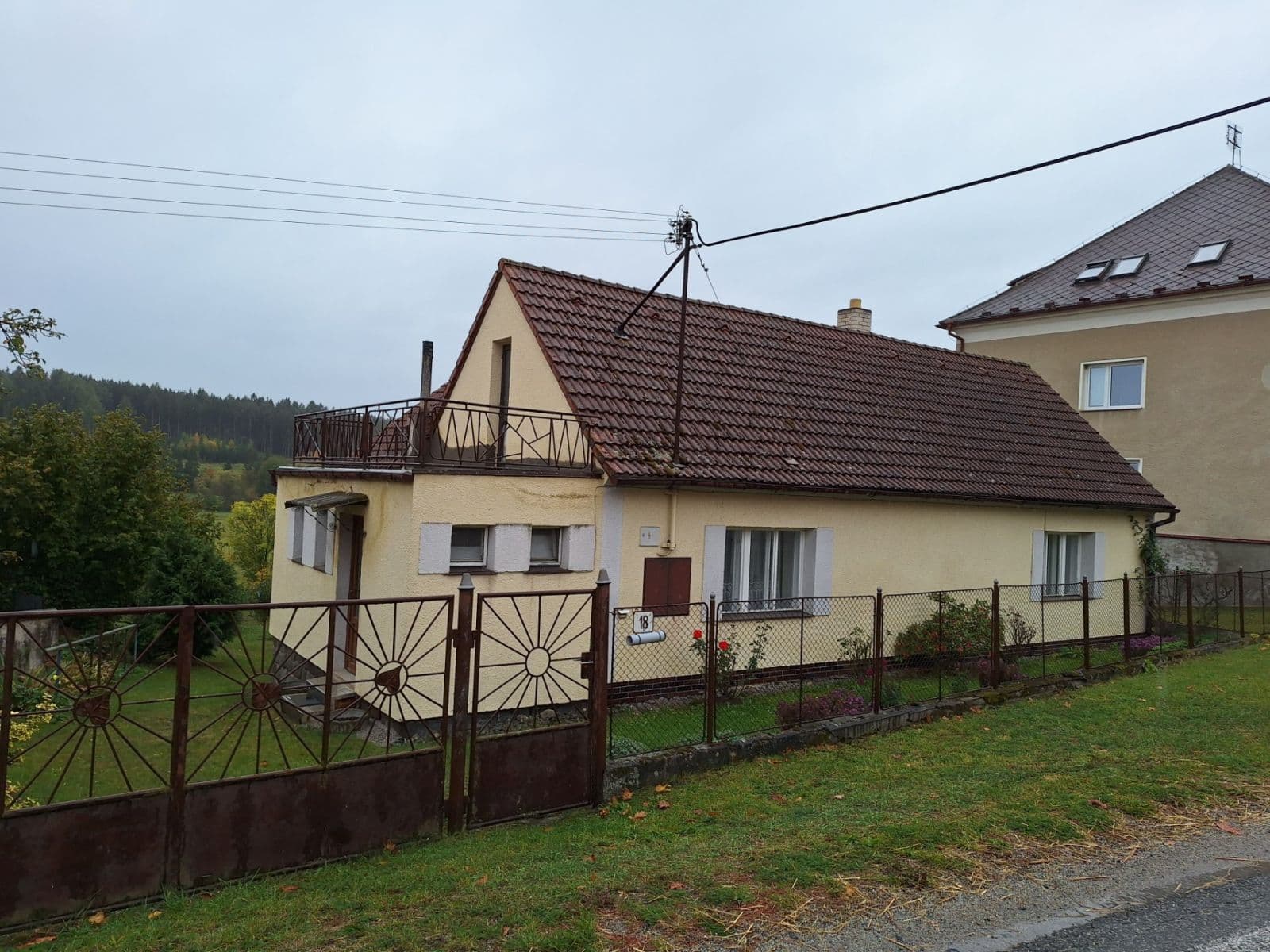 Prodej chaty, chalupy 85 m², pozemek 858 m², Lažany, Jihočeský kraj Prodej chaty, chalupy 85 m², pozemek 858 m², Lažany, Jihočeský kraj