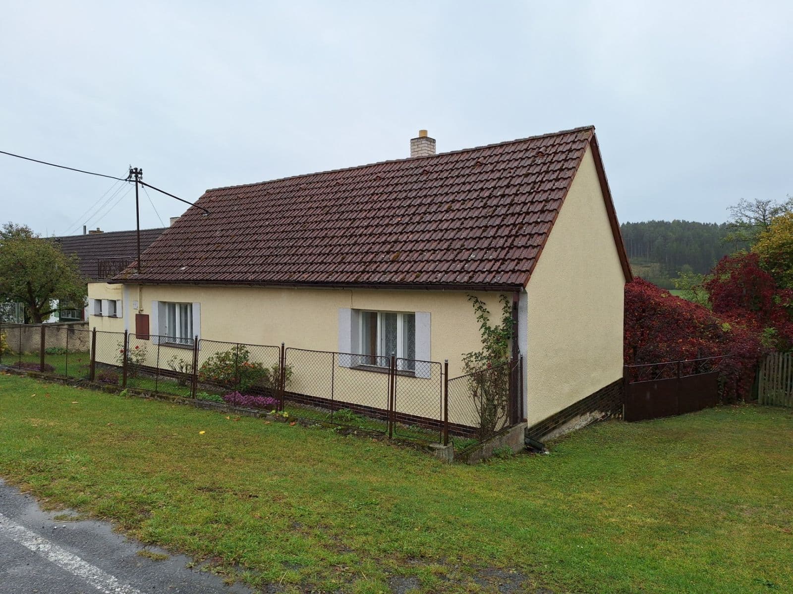 Prodej chaty, chalupy 85 m², pozemek 858 m², Lažany, Jihočeský kraj Prodej chaty, chalupy 85 m², pozemek 858 m², Lažany, Jihočeský kraj