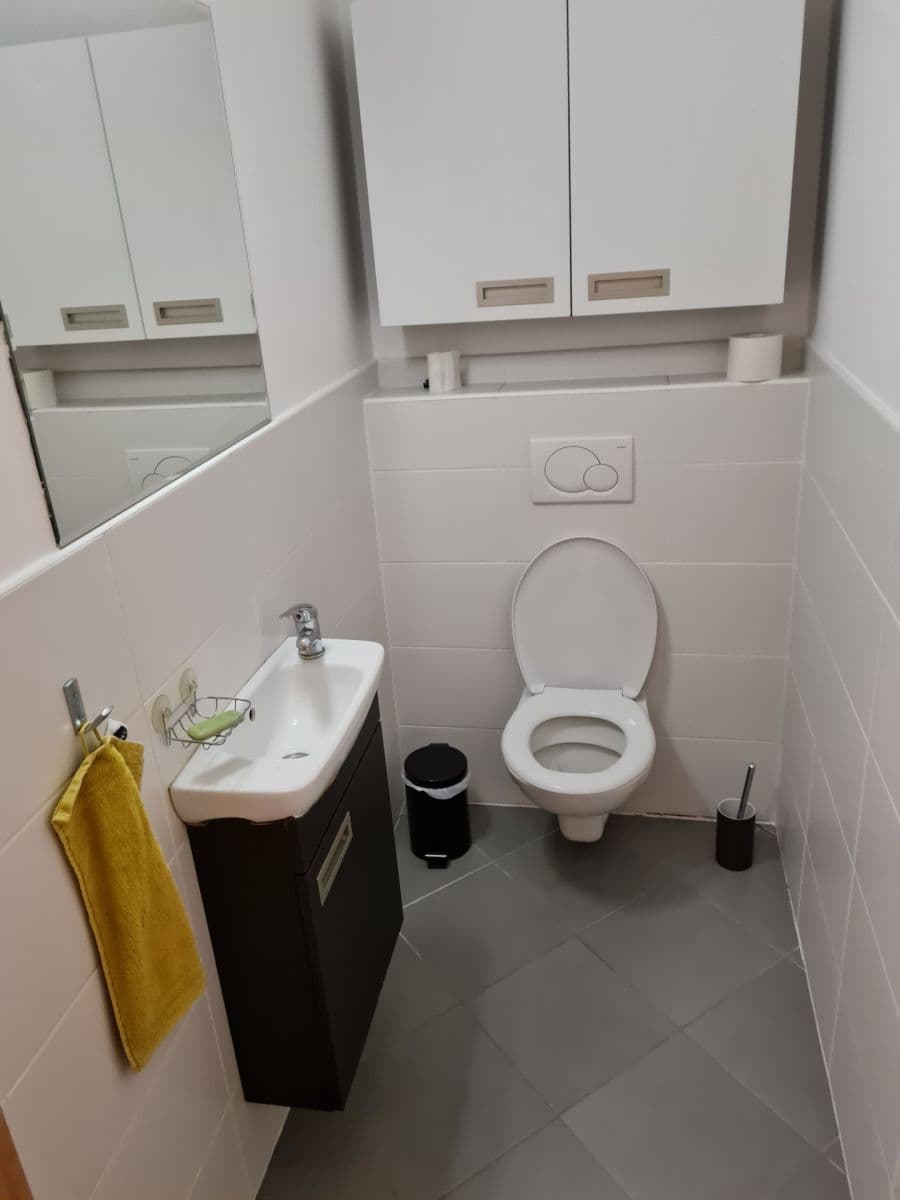 Pronájem bytu 3+kk 84 m², Jana Přibíka, Praha, Praha Pronájem bytu 3+kk 84 m², Jana Přibíka, Praha, Praha