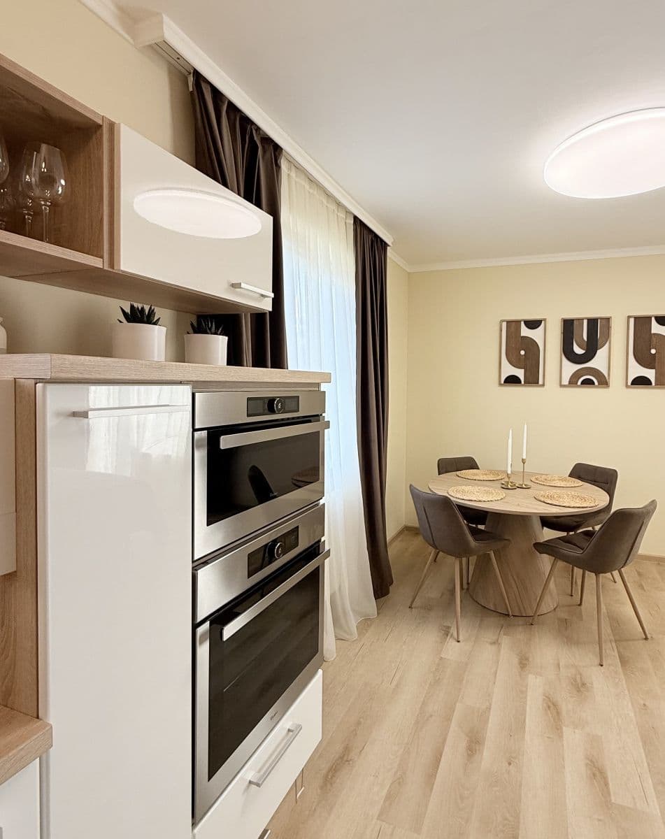 Pronájem bytu 52 m², Miloše Havla, Praha, Praha Pronájem bytu 52 m², Miloše Havla, Praha, Praha