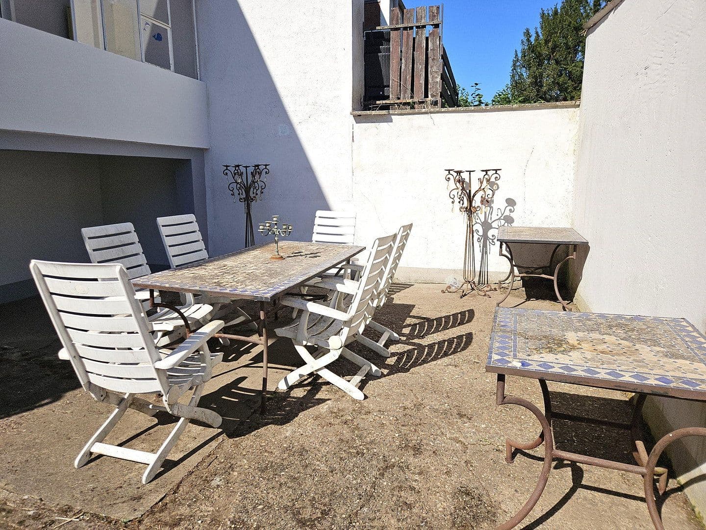 Prodej domu 230 m², pozemek 1.390 m², Saarlouis, Země Sársko Prodej domu 230 m², pozemek 1.390 m², Saarlouis, Země Sársko