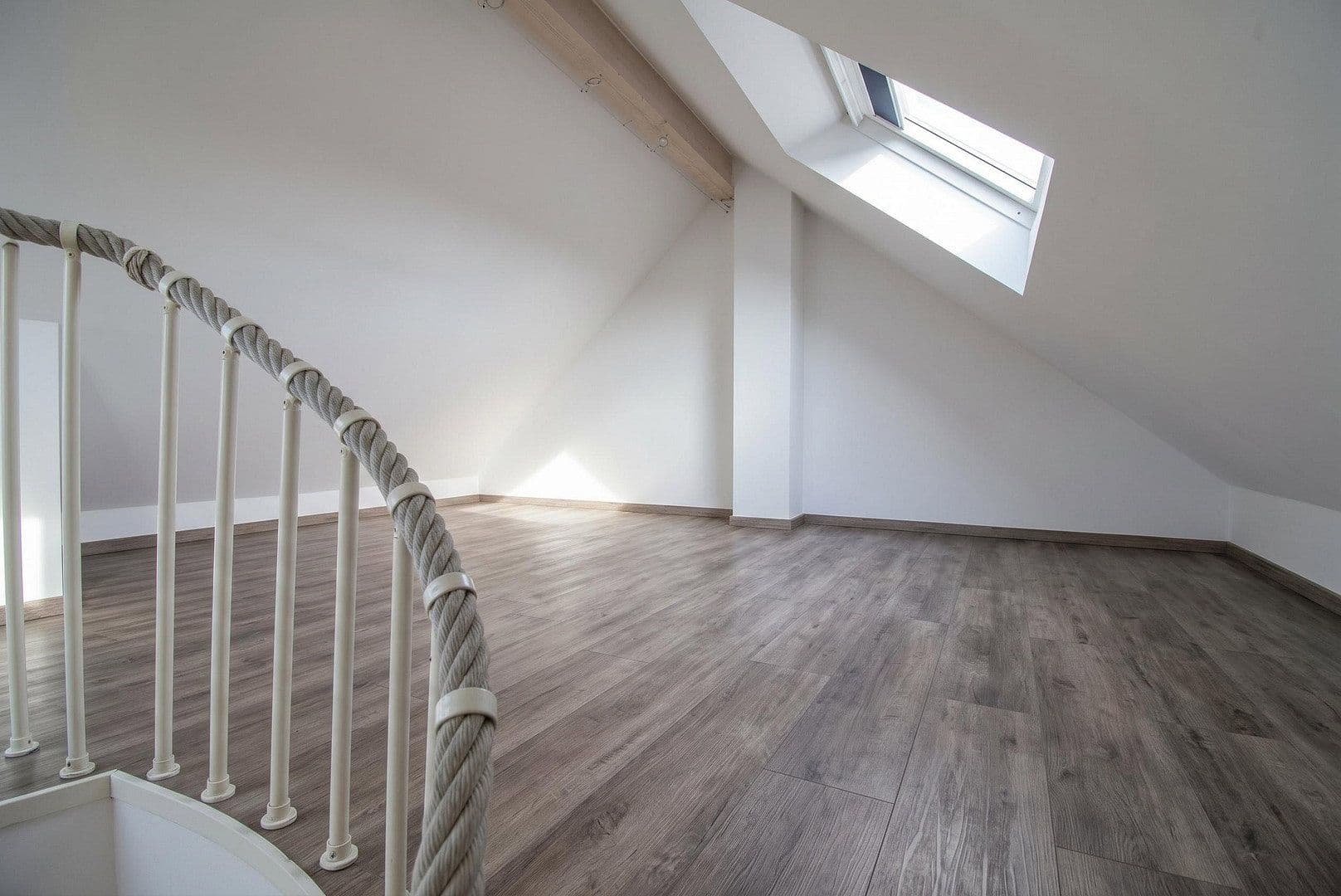 Prodej bytu 2+1 63 m², Am Friedhof 5a, Karlsruhe, Bádensko-Württembersko Prodej bytu 2+1 63 m², Am Friedhof 5a, Karlsruhe, Bádensko-Württembersko
