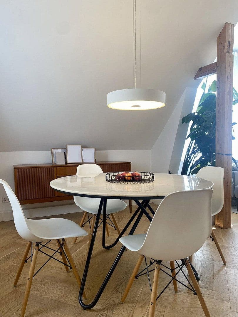 Prodej bytu 4+1 90 m², Braunschweig, Dolní Sasko Prodej bytu 4+1 90 m², Braunschweig, Dolní Sasko