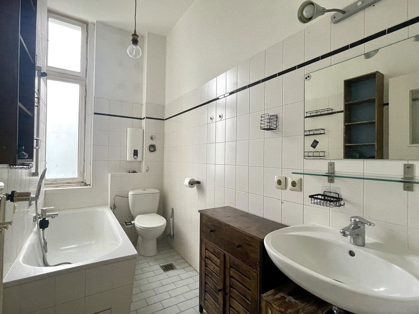Prodej bytu 1+1 41 m², Sophie-Charlotten-Str. 73-74, Berlin, Berlín Prodej bytu 1+1 41 m², Sophie-Charlotten-Str. 73-74, Berlin, Berlín