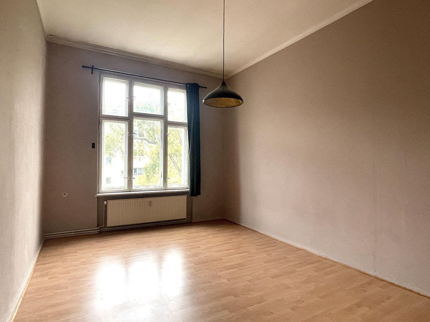 Prodej bytu 1+1 41 m², Sophie-Charlotten-Str. 73-74, Berlin, Berlín Prodej bytu 1+1 41 m², Sophie-Charlotten-Str. 73-74, Berlin, Berlín