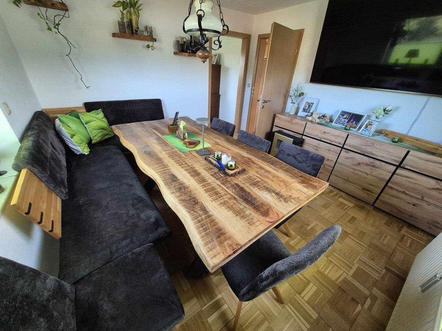 Prodej domu 140 m², pozemek 800 m², Steinbach-Hallenberg, Durynsko Prodej domu 140 m², pozemek 800 m², Steinbach-Hallenberg, Durynsko