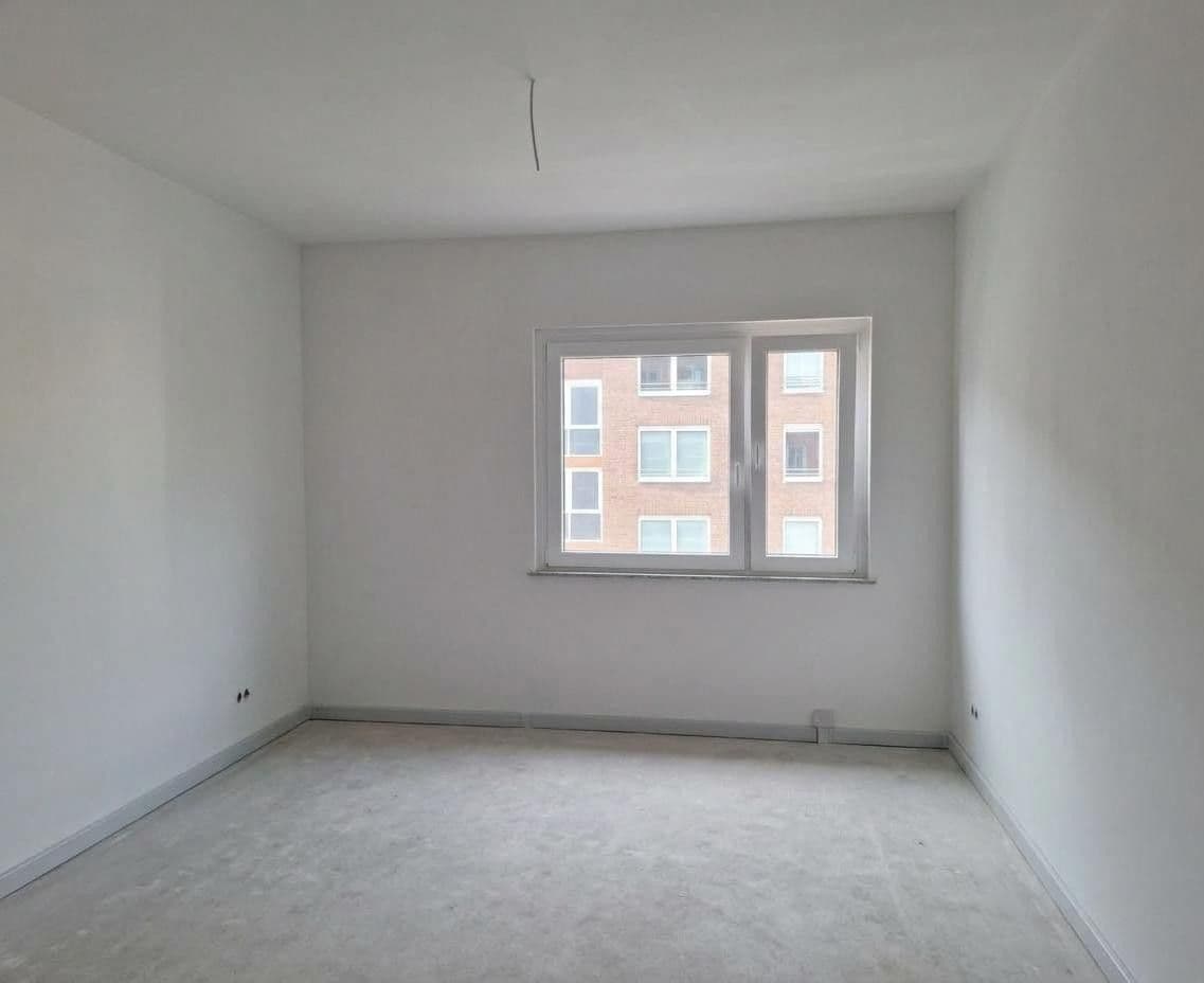 Pronájem bytu 4+1 86 m², Hohenzolleernstr. 68, Essen, Severní Porýní-Vestfálsko Pronájem bytu 4+1 86 m², Hohenzolleernstr. 68, Essen, Severní Porýní-Vestfálsko