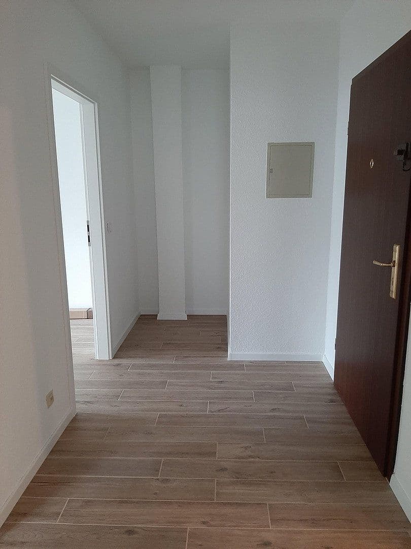 Pronájem bytu 2+1 54 m², Rathenaustr. 24B, Offenbach, Hessen Pronájem bytu 2+1 54 m², Rathenaustr. 24B, Offenbach, Hessen
