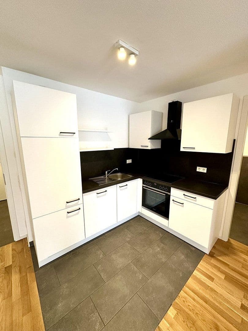 Prodej bytu 2+1 57 m², Schrannenplatz 2, Beratzhausen, Bavorsko Prodej bytu 2+1 57 m², Schrannenplatz 2, Beratzhausen, Bavorsko