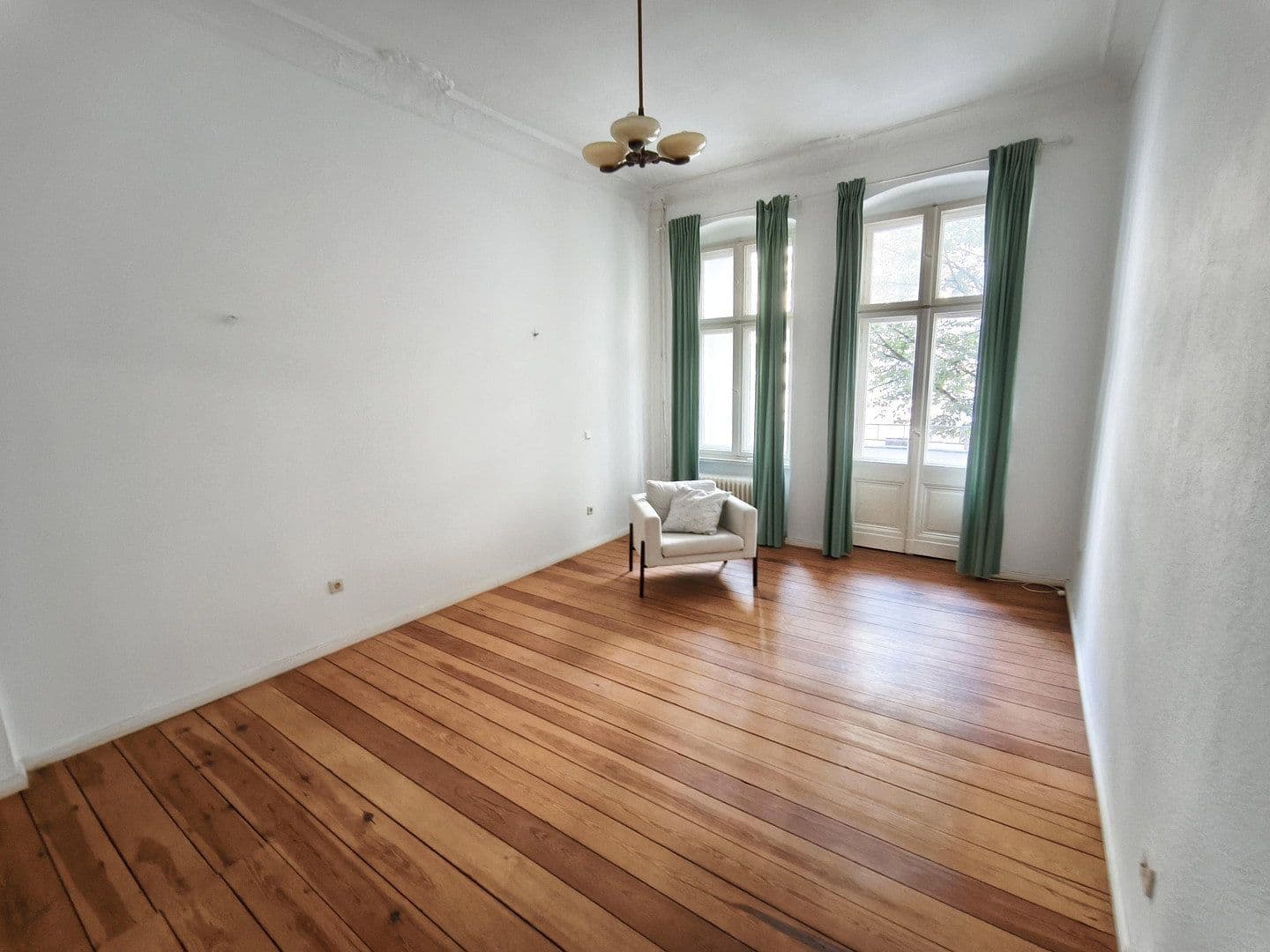 Prodej bytu 3+1 73 m², Emser Str. 76, Berlin, Berlín Prodej bytu 3+1 73 m², Emser Str. 76, Berlin, Berlín