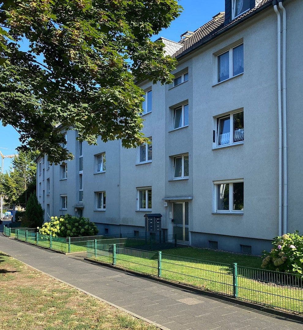 Pronájem bytu 2+1 48 m², Johannes-Brokamp-Straße 3, Essen, Severní Porýní-Vestfálsko Pronájem bytu 2+1 48 m², Johannes-Brokamp-Straße 3, Essen, Severní Porýní-Vestfálsko