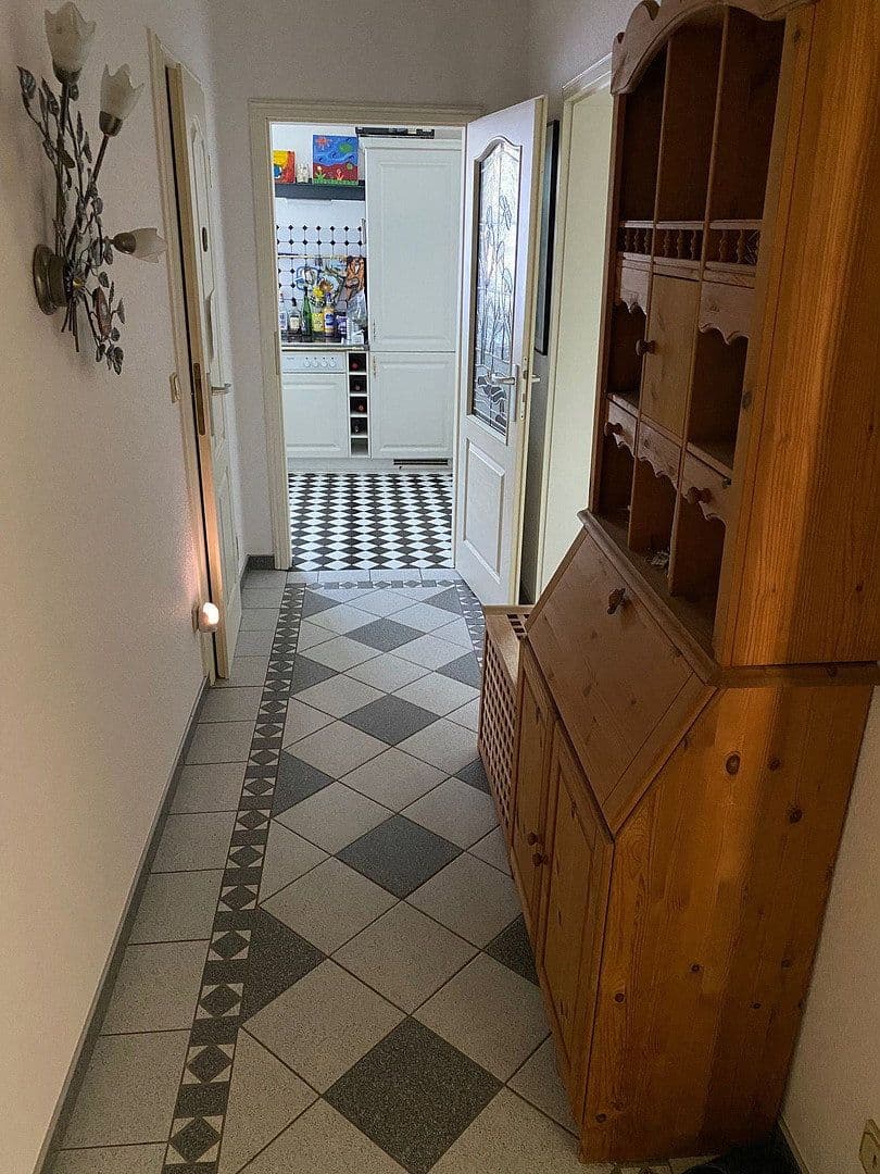 Pronájem bytu 2+1 48 m², Johannes-Brokamp-Straße 3, Essen, Severní Porýní-Vestfálsko Pronájem bytu 2+1 48 m², Johannes-Brokamp-Straße 3, Essen, Severní Porýní-Vestfálsko