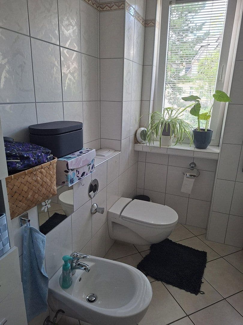 Pronájem bytu 3+1 95 m², Weyerstr. 2, Essen, Severní Porýní-Vestfálsko Pronájem bytu 3+1 95 m², Weyerstr. 2, Essen, Severní Porýní-Vestfálsko