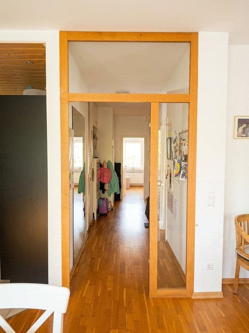 Pronájem bytu 3+1 95 m², Weyerstr. 2, Essen, Severní Porýní-Vestfálsko Pronájem bytu 3+1 95 m², Weyerstr. 2, Essen, Severní Porýní-Vestfálsko