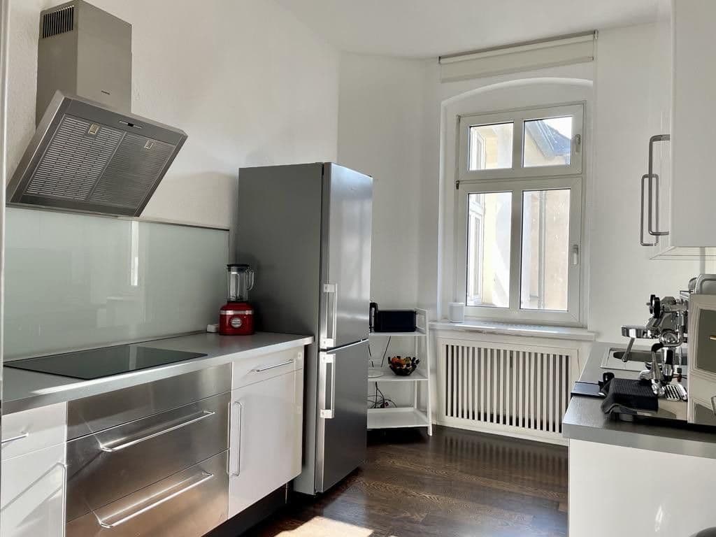Prodej bytu 3+1 100 m², Berlin, Berlín Prodej bytu 3+1 100 m², Berlin, Berlín