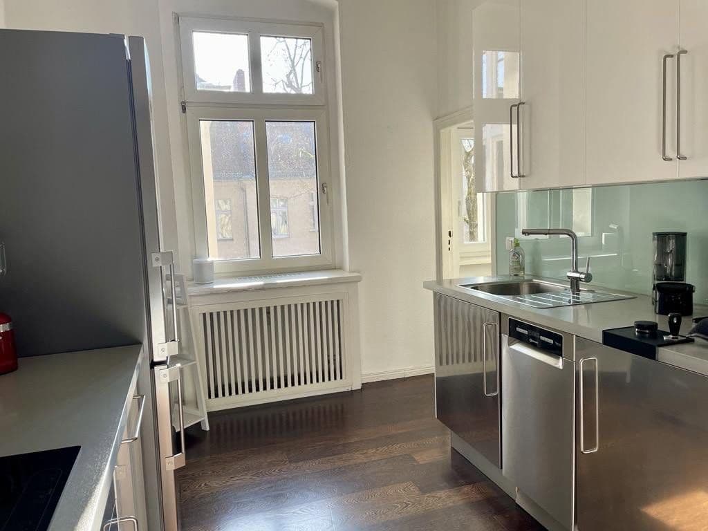 Prodej bytu 3+1 100 m², Berlin, Berlín Prodej bytu 3+1 100 m², Berlin, Berlín