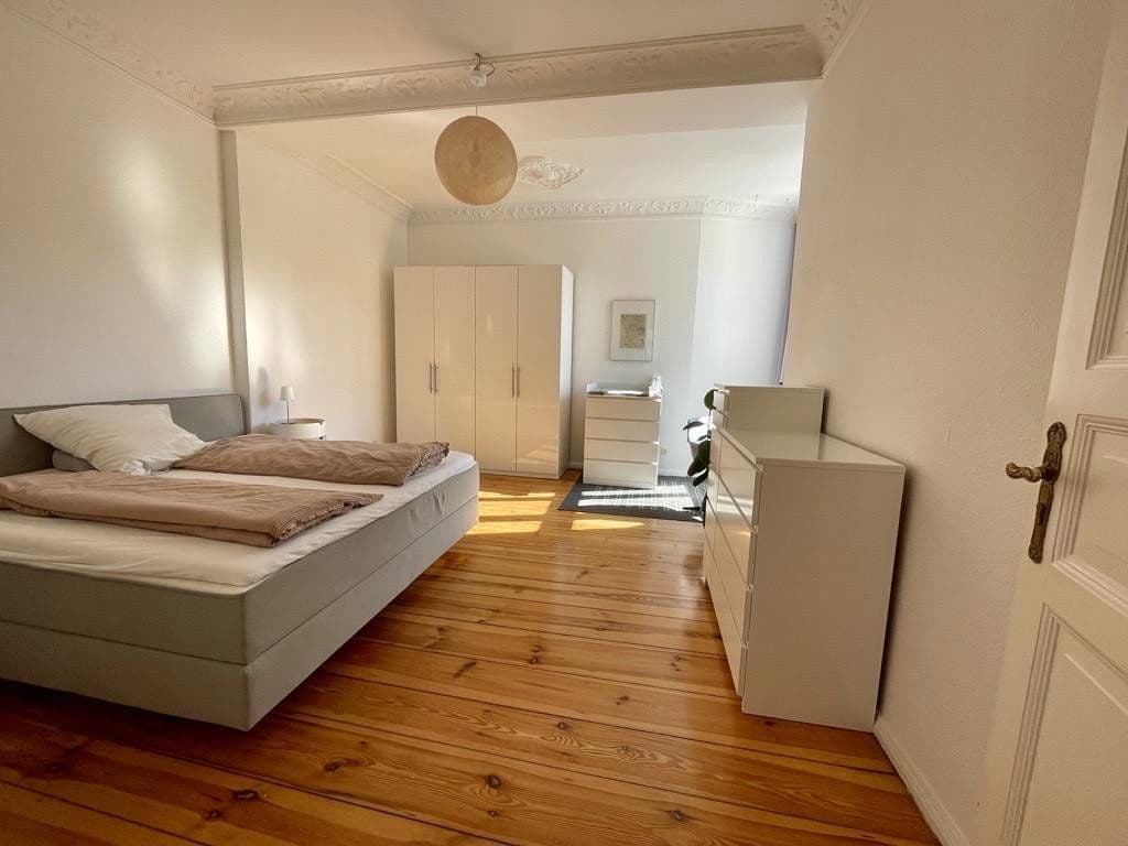 Prodej bytu 3+1 100 m², Berlin, Berlín Prodej bytu 3+1 100 m², Berlin, Berlín
