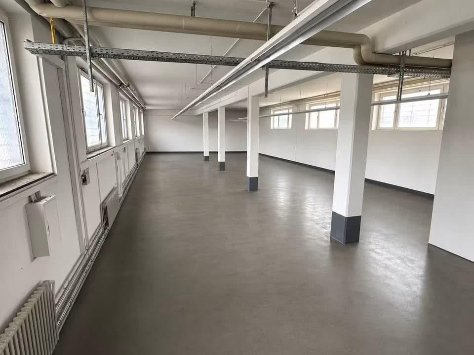 Pronájem nebytového prostoru 1.000 m², Kornbühlstr. 100, Burladingen, Bádensko-Württembersko Pronájem nebytového prostoru 1.000 m², Kornbühlstr. 100, Burladingen, Bádensko-Württembersko