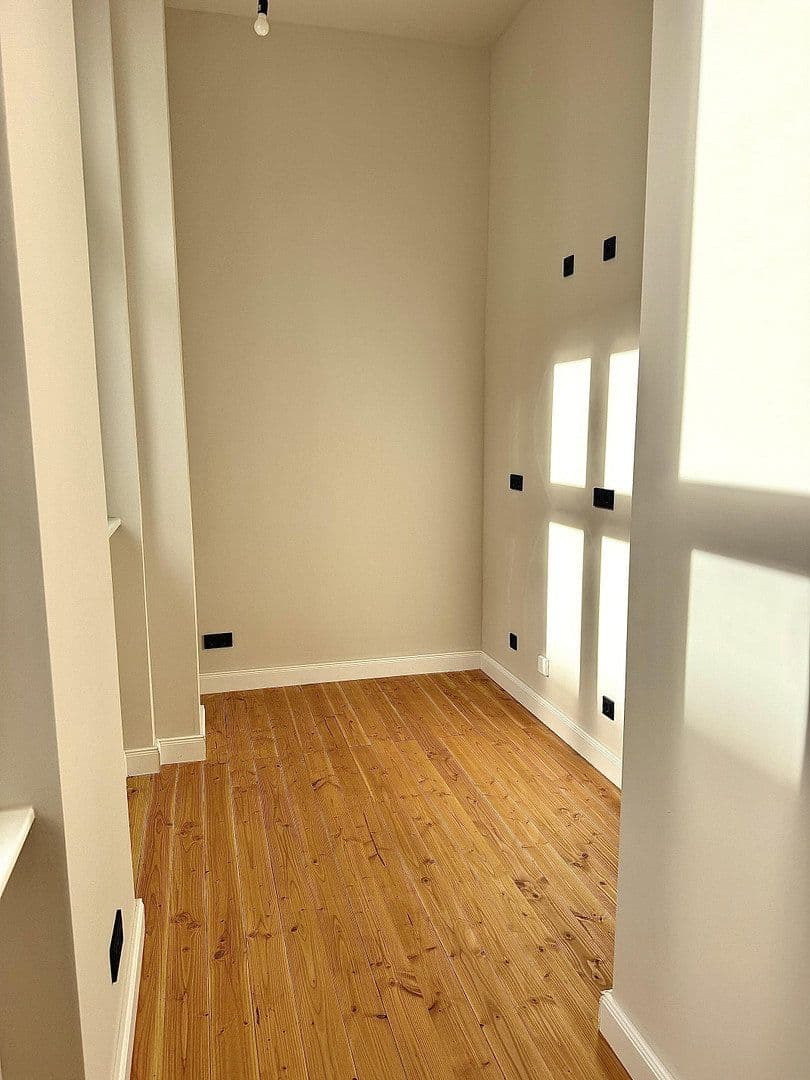 Prodej bytu 2+1 56 m², Berlin, Berlín Prodej bytu 2+1 56 m², Berlin, Berlín
