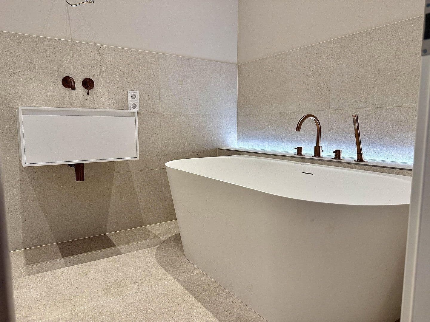 Prodej bytu 2+1 56 m², Berlin, Berlín Prodej bytu 2+1 56 m², Berlin, Berlín