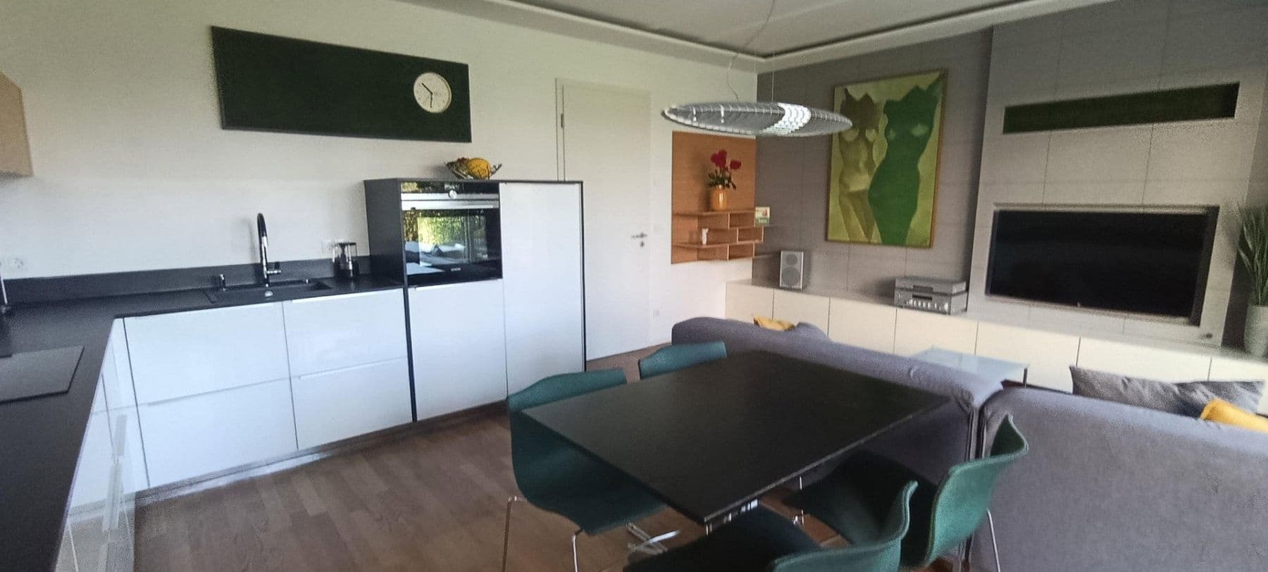 Prodej bytu 3+1 74 m², Berlin, Berlín Prodej bytu 3+1 74 m², Berlin, Berlín