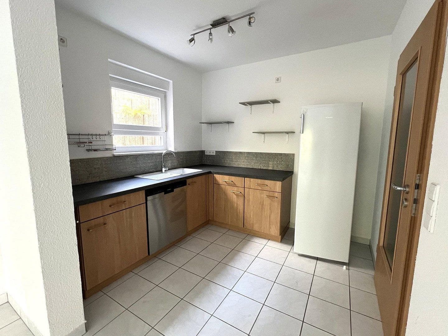 Prodej domu 328 m², pozemek 680 m², Reichenbach-Steegen, Porýní-Falc Prodej domu 328 m², pozemek 680 m², Reichenbach-Steegen, Porýní-Falc