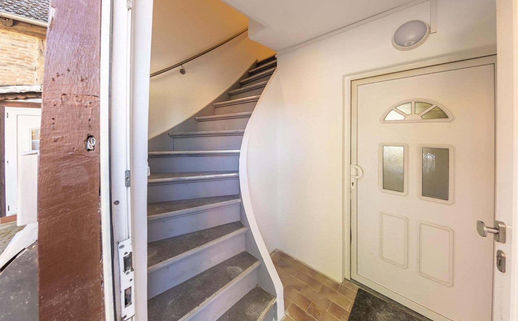 Pronájem bytu 4+1 100 m², Leipziger Straße 226, Braunschweig, Dolní Sasko Pronájem bytu 4+1 100 m², Leipziger Straße 226, Braunschweig, Dolní Sasko