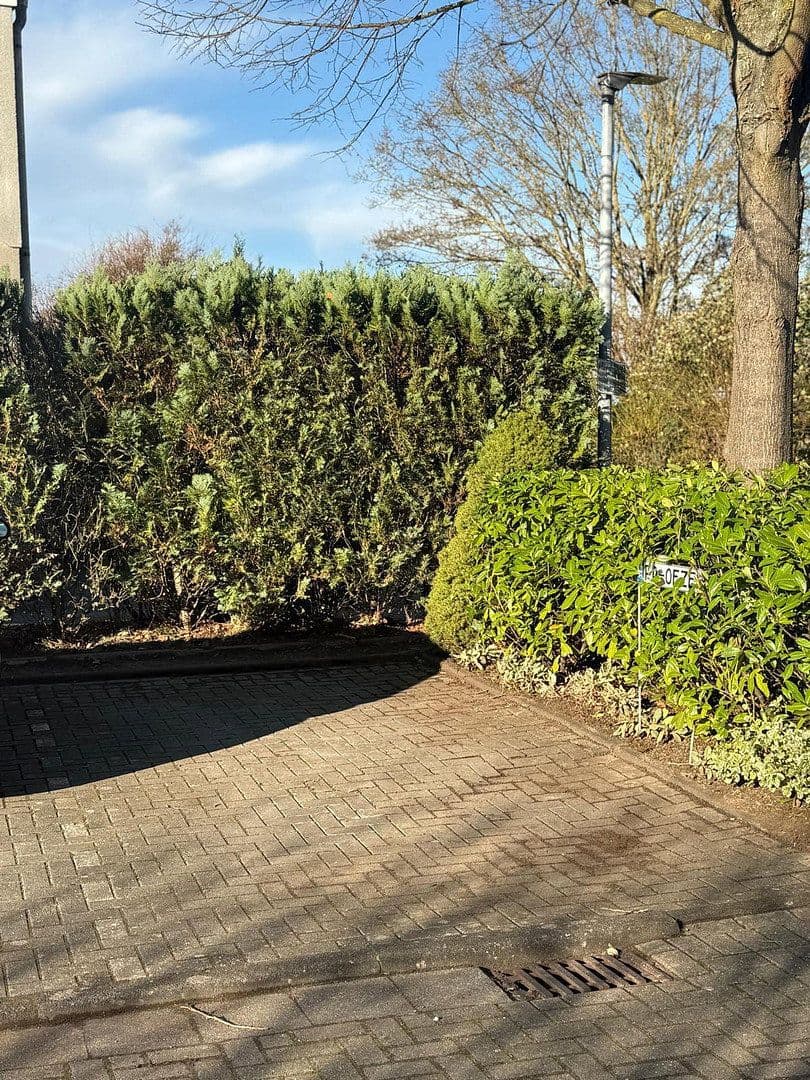 Prodej domu 135 m², pozemek 400 m², Köln, Severní Porýní-Vestfálsko Prodej domu 135 m², pozemek 400 m², Köln, Severní Porýní-Vestfálsko