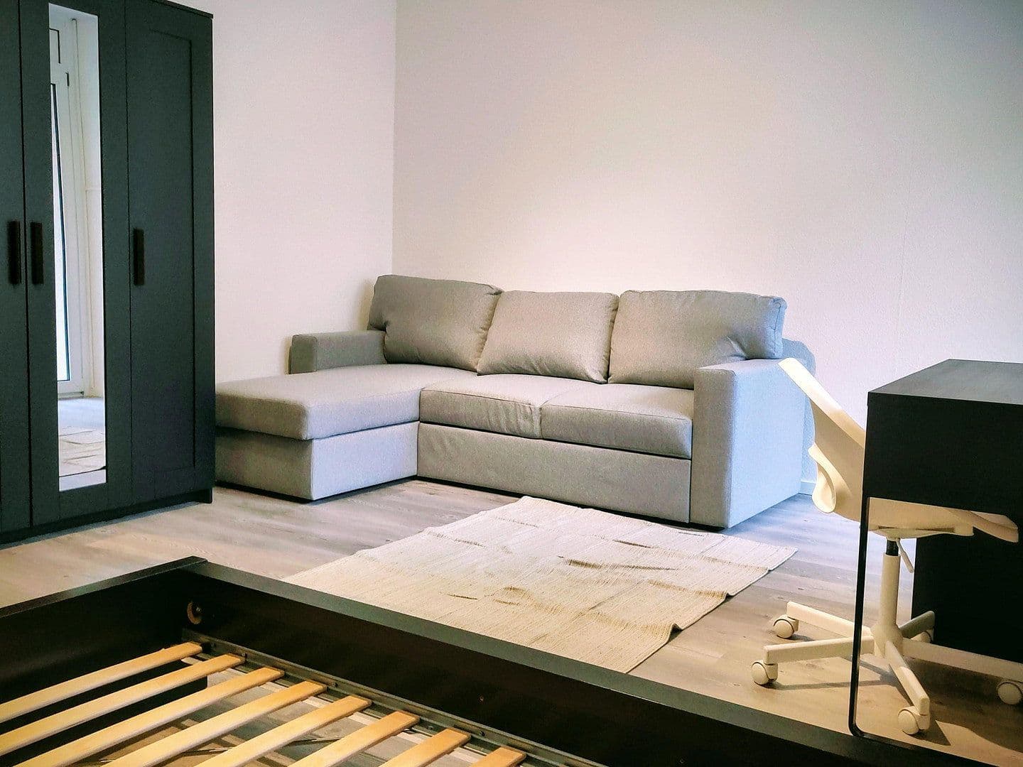Pronájem bytu 1+1 20 m², Gottlieb-Daimler-Str. 56, Mainz, Porýní-Falc Pronájem bytu 1+1 20 m², Gottlieb-Daimler-Str. 56, Mainz, Porýní-Falc