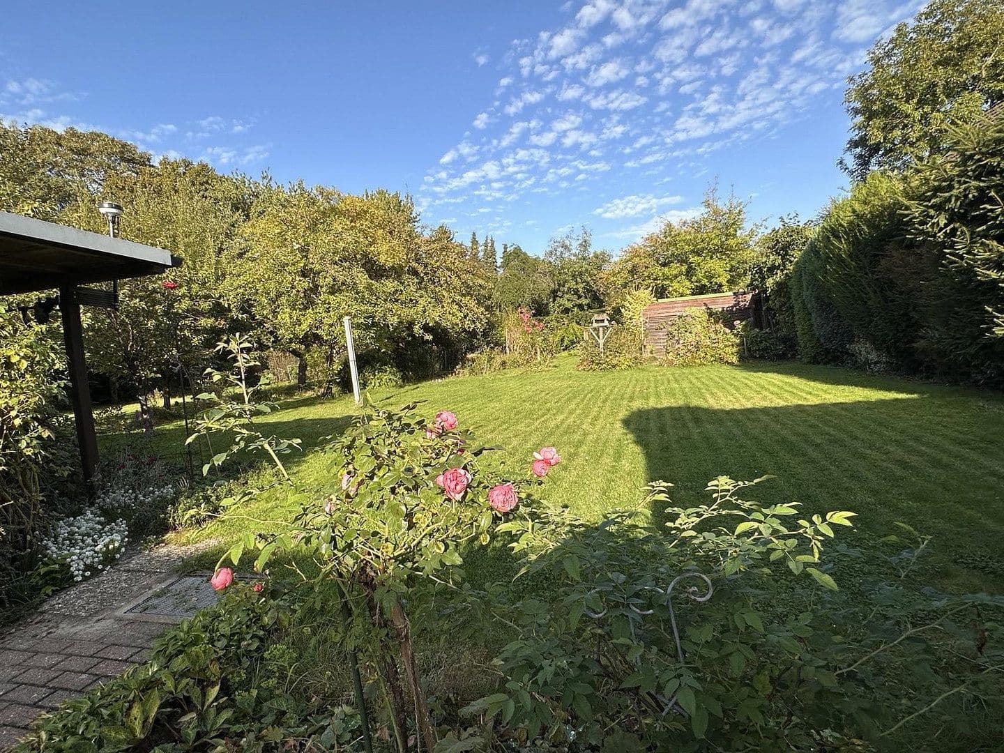Prodej domu 138 m², pozemek 925 m², Hasselbusch 24, Bargteheide, Šlesvicko-Holštýnsko Prodej domu 138 m², pozemek 925 m², Hasselbusch 24, Bargteheide, Šlesvicko-Holštýnsko