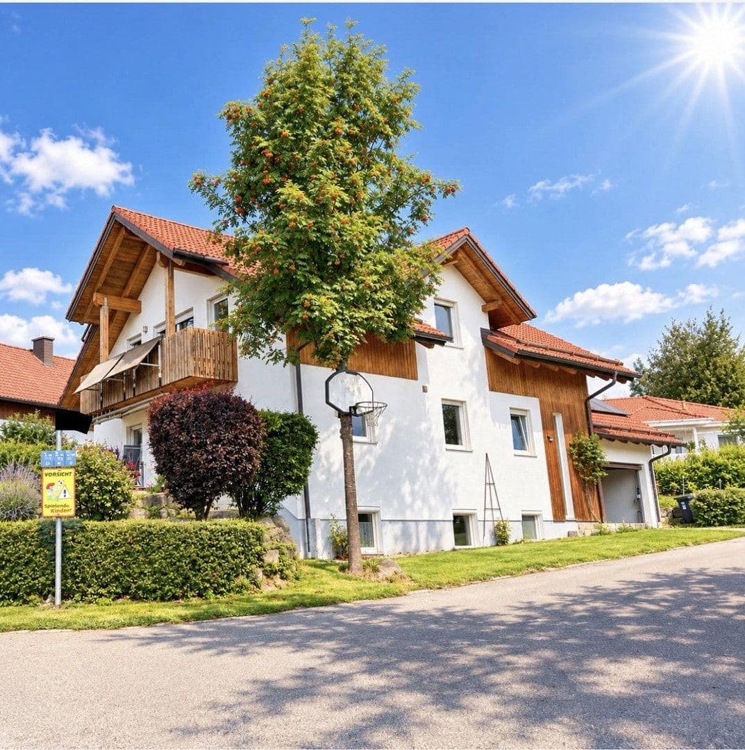 Prodej domu 195 m², pozemek 497 m², Jengen, Bavorsko Prodej domu 195 m², pozemek 497 m², Jengen, Bavorsko
