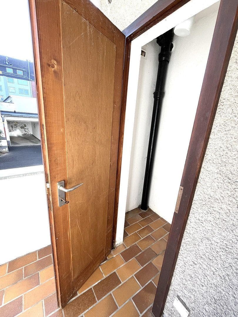 Pronájem bytu 2+1 65 m², Mülheimer Freiheit, Köln, Severní Porýní-Vestfálsko Pronájem bytu 2+1 65 m², Mülheimer Freiheit, Köln, Severní Porýní-Vestfálsko