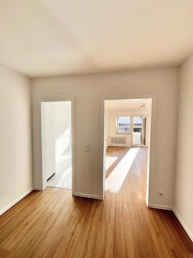 Pronájem bytu 2+1 65 m², Mülheimer Freiheit, Köln, Severní Porýní-Vestfálsko Pronájem bytu 2+1 65 m², Mülheimer Freiheit, Köln, Severní Porýní-Vestfálsko