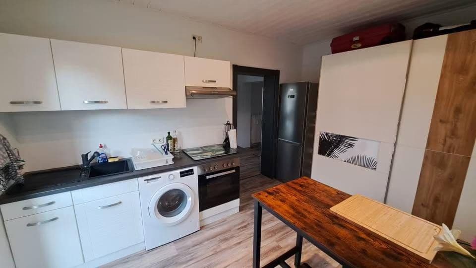 Pronájem bytu 1+1 40 m², Langerhansstraße 11, München, Bavorsko Pronájem bytu 1+1 40 m², Langerhansstraße 11, München, Bavorsko