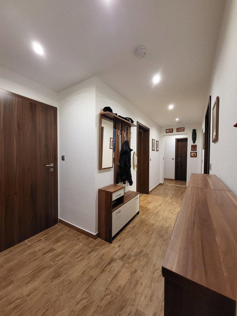 Prodej bytu 3+1 90 m², Holzbach, Porýní-Falc Prodej bytu 3+1 90 m², Holzbach, Porýní-Falc