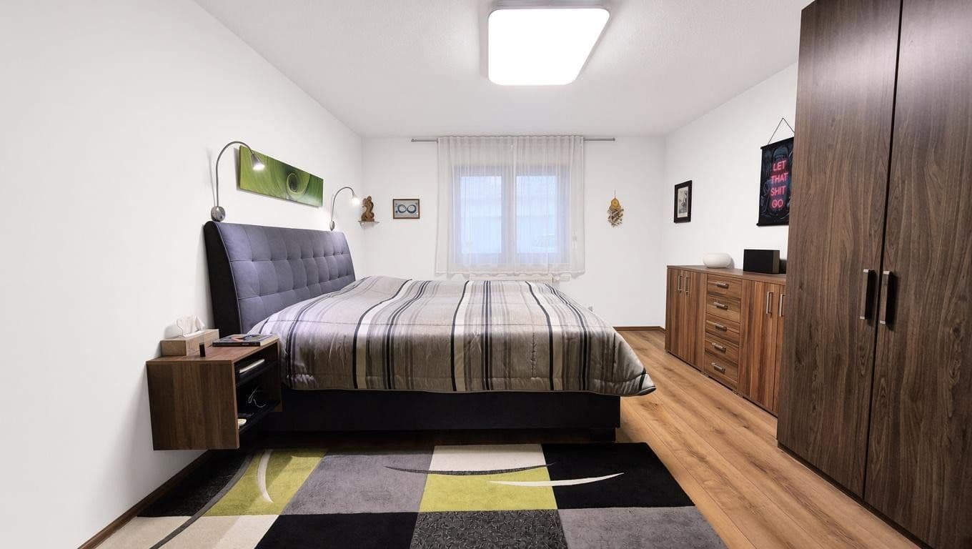 Prodej bytu 3+1 90 m², Holzbach, Porýní-Falc Prodej bytu 3+1 90 m², Holzbach, Porýní-Falc
