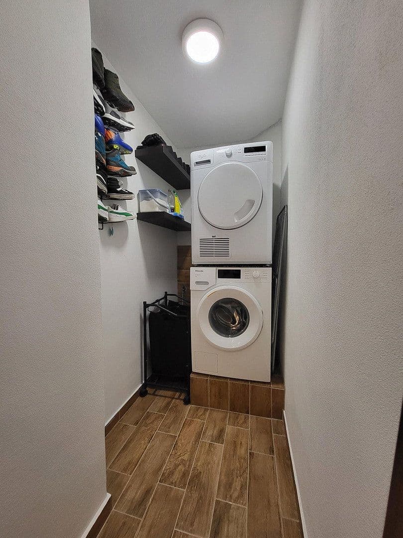 Prodej bytu 3+1 90 m², Holzbach, Porýní-Falc Prodej bytu 3+1 90 m², Holzbach, Porýní-Falc