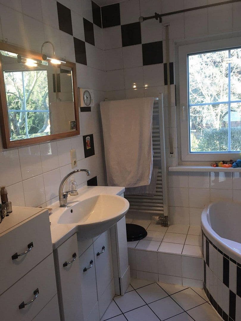 Prodej domu 144 m², pozemek 597 m², Stahnsdorf, Braniborsko Prodej domu 144 m², pozemek 597 m², Stahnsdorf, Braniborsko