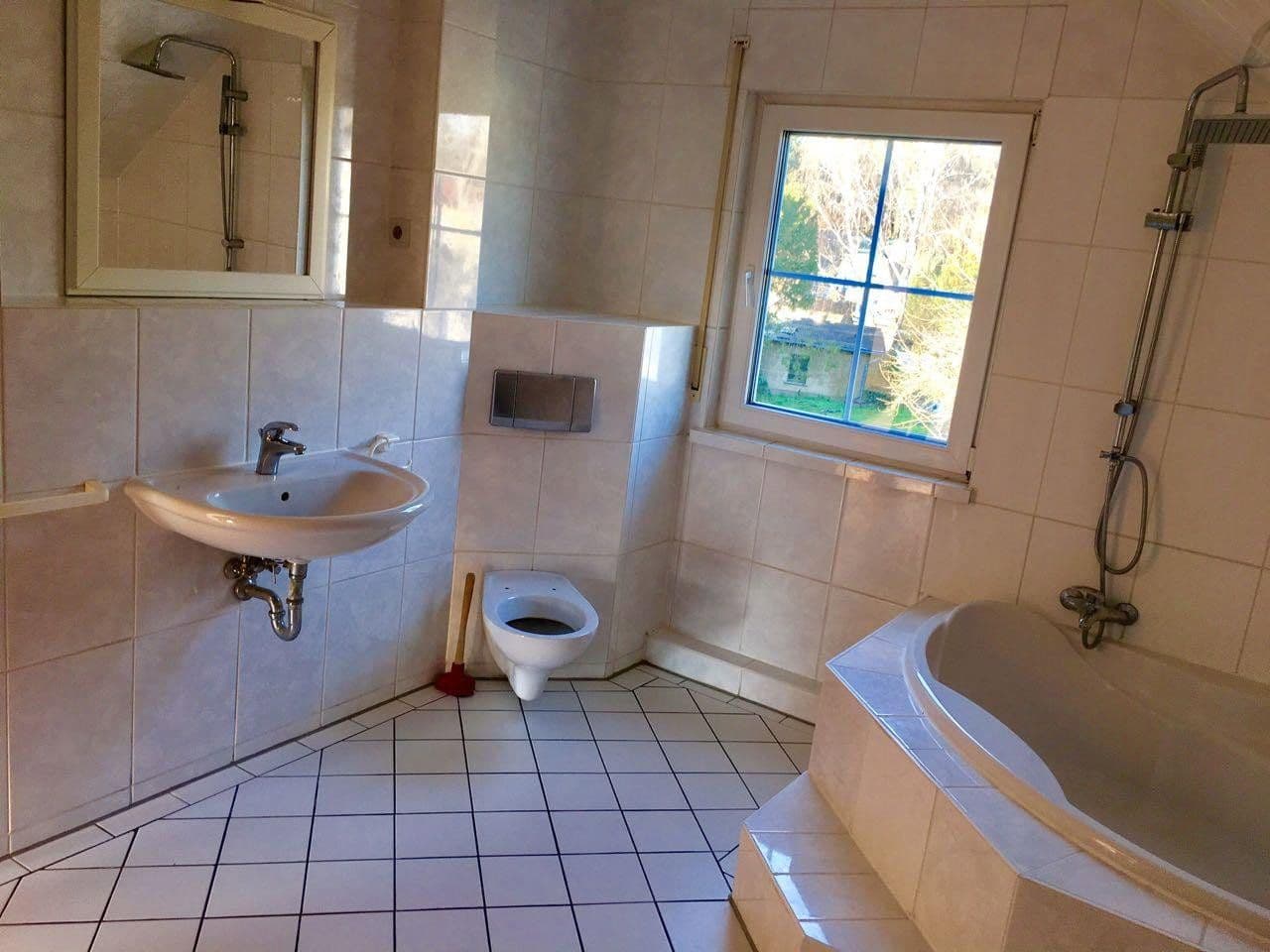 Prodej domu 144 m², pozemek 597 m², Stahnsdorf, Braniborsko Prodej domu 144 m², pozemek 597 m², Stahnsdorf, Braniborsko