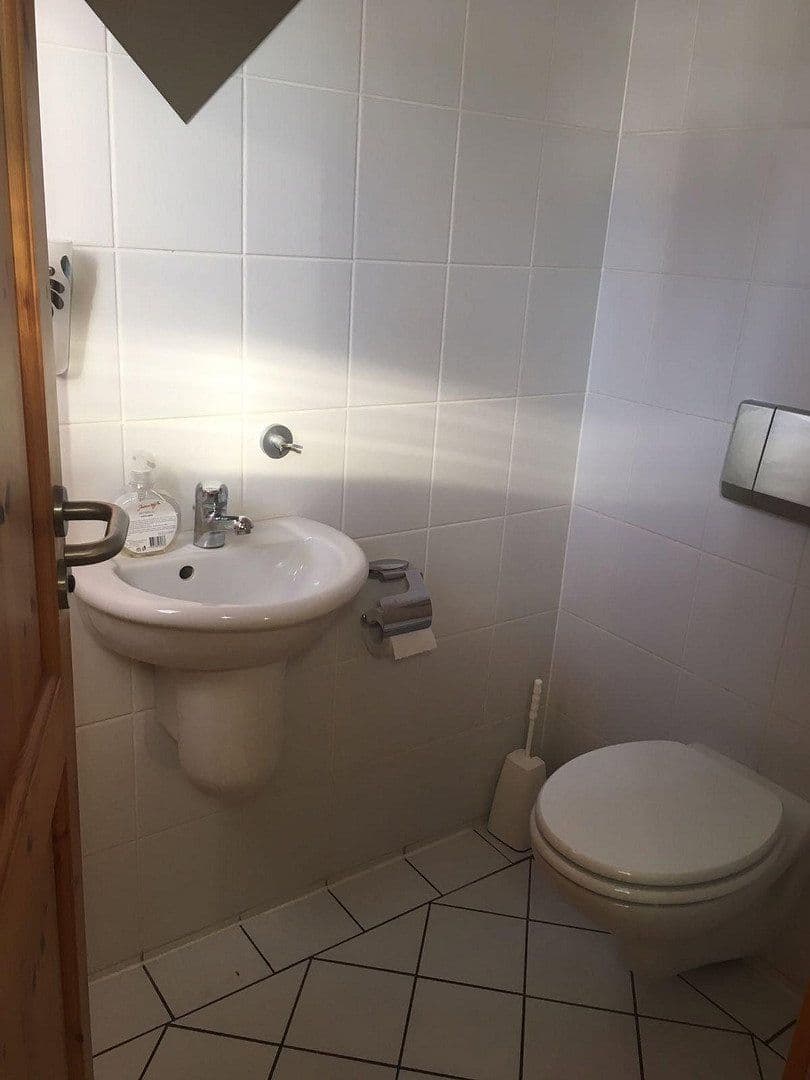 Prodej domu 144 m², pozemek 597 m², Stahnsdorf, Braniborsko Prodej domu 144 m², pozemek 597 m², Stahnsdorf, Braniborsko