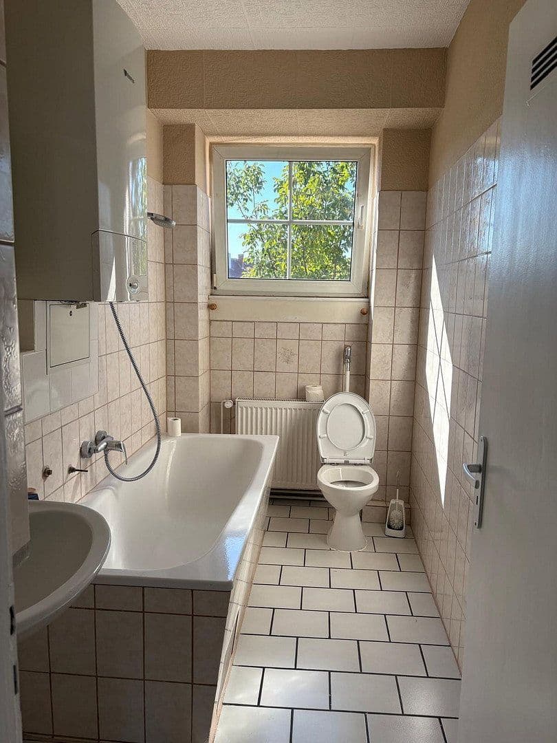 Pronájem bytu 3+1 75 m², Wiesbaden, Hessen Pronájem bytu 3+1 75 m², Wiesbaden, Hessen