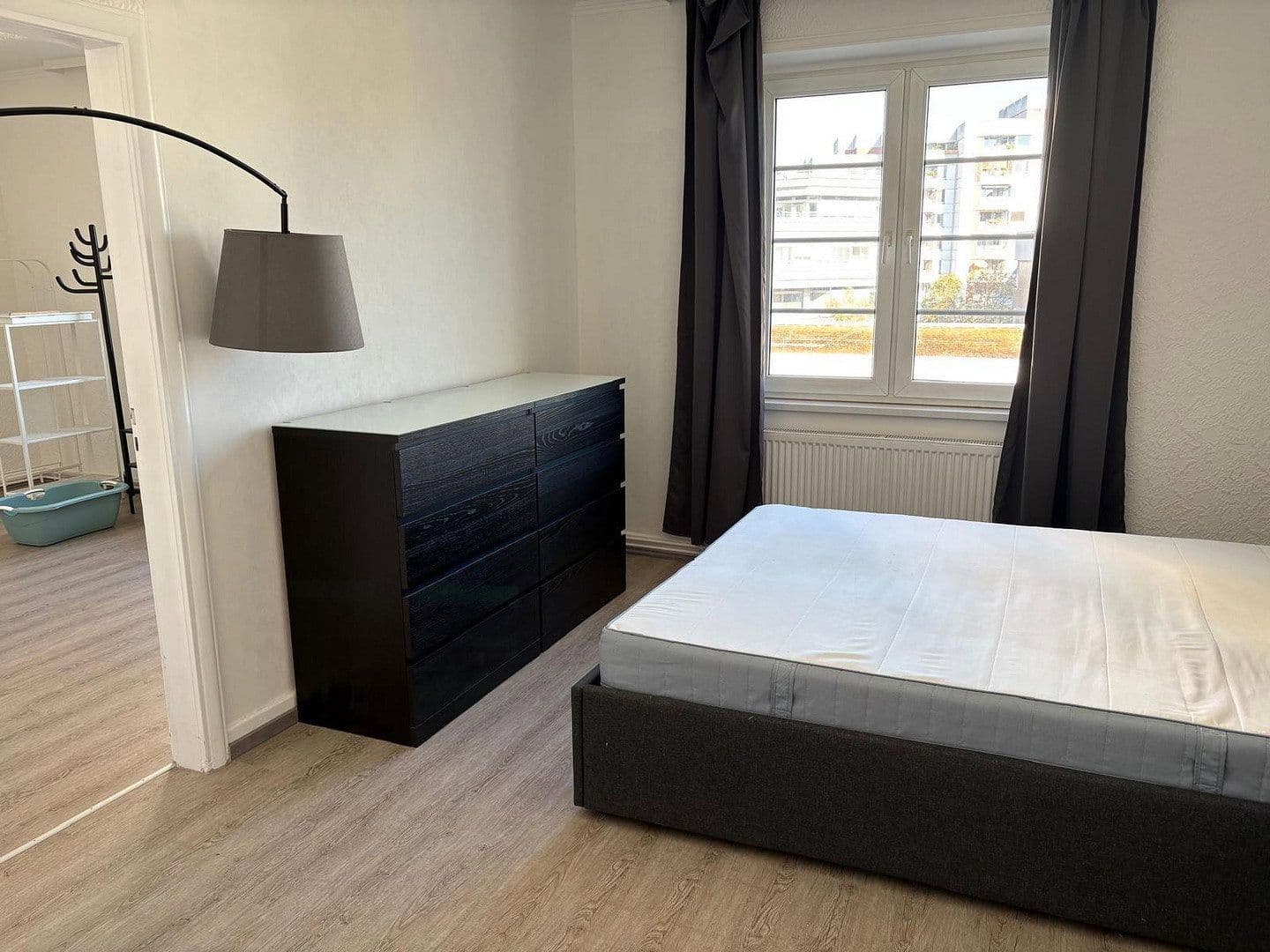 Pronájem bytu 3+1 75 m², Wiesbaden, Hessen Pronájem bytu 3+1 75 m², Wiesbaden, Hessen